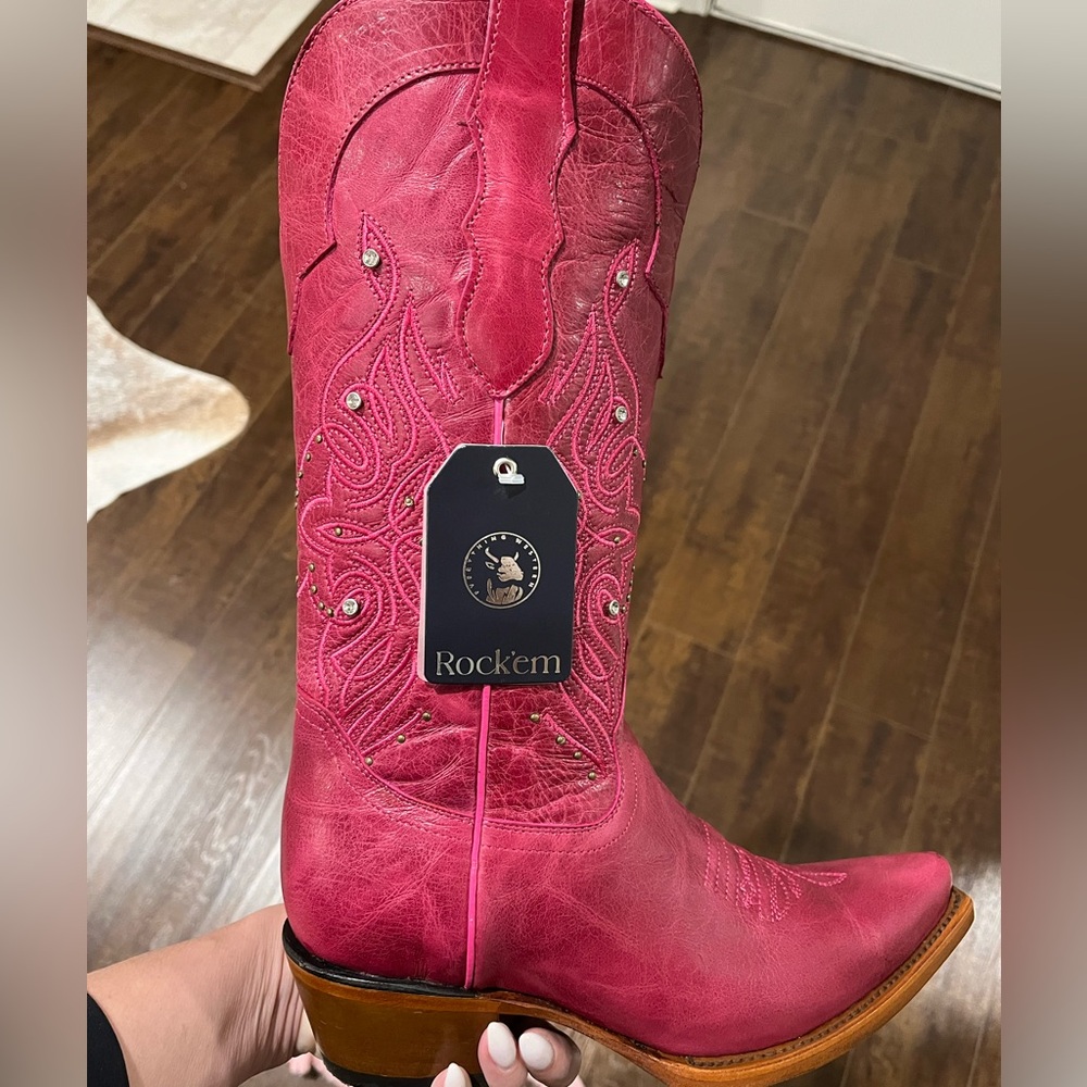 Women’s RockEm Snip Toe Cowgirl Boots